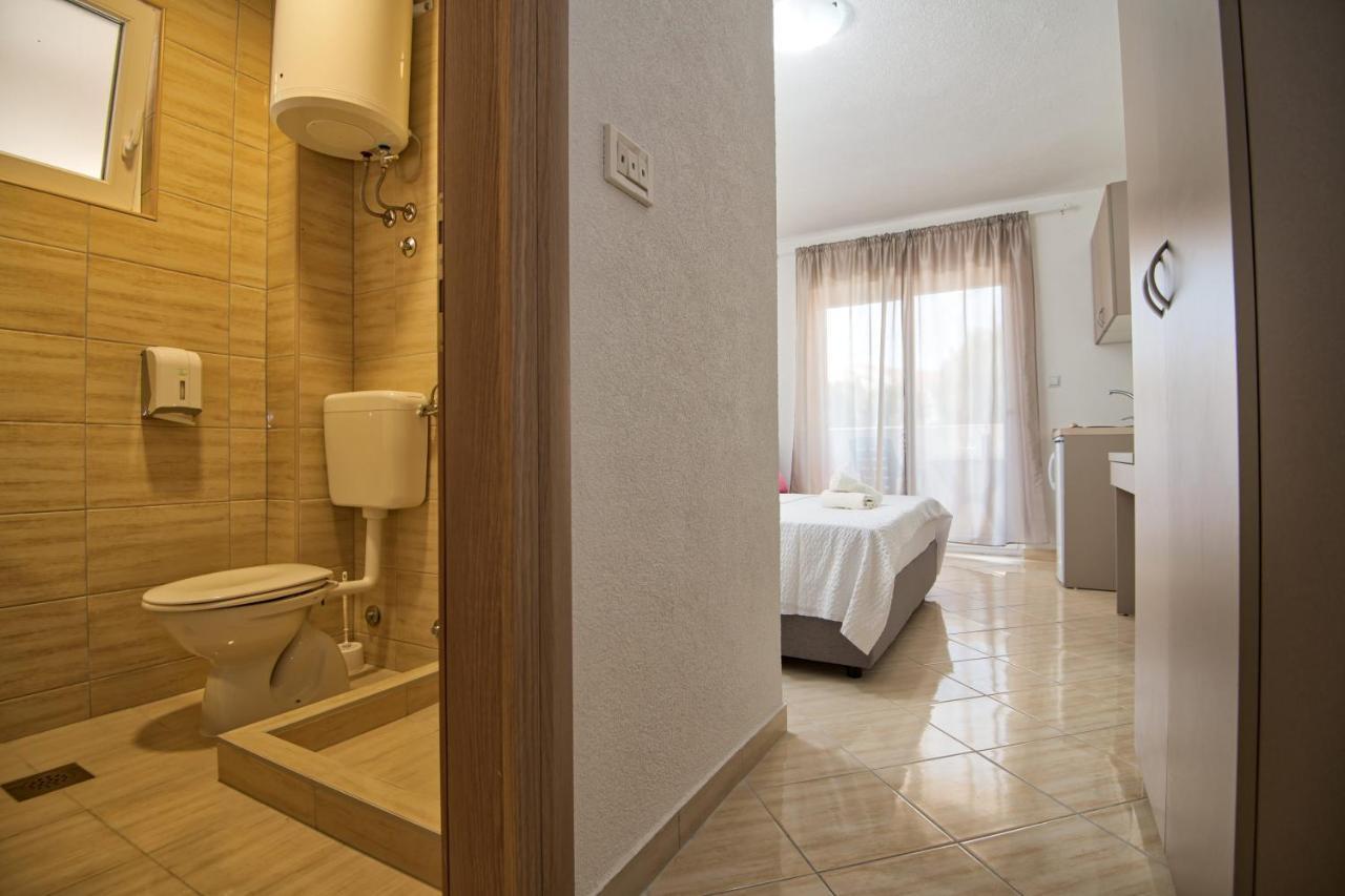 Apartments Capeta เนอุม ภายนอก รูปภาพ