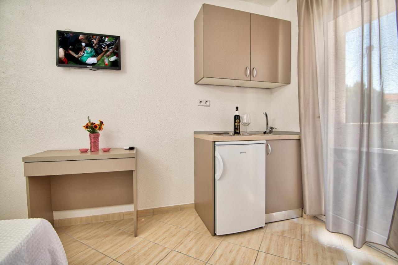 Apartments Capeta เนอุม ภายนอก รูปภาพ