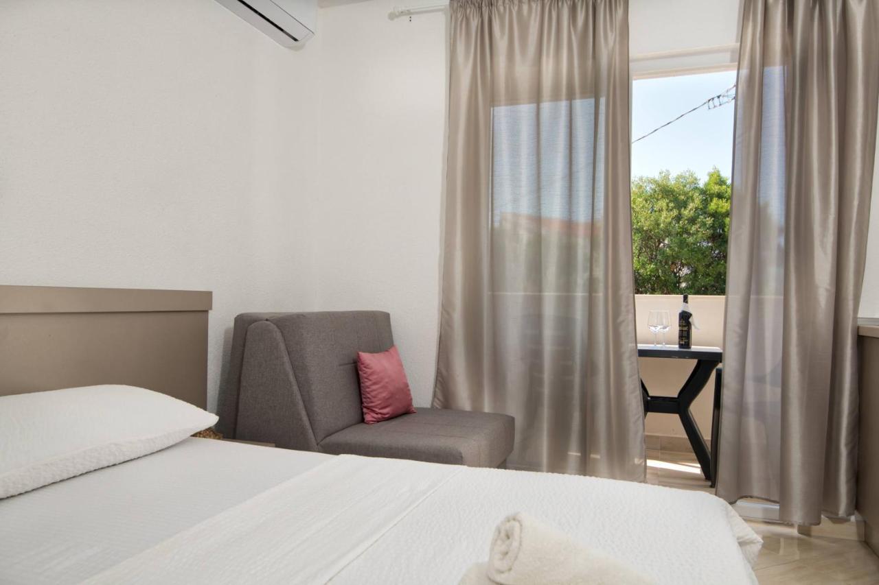 Apartments Capeta เนอุม ภายนอก รูปภาพ